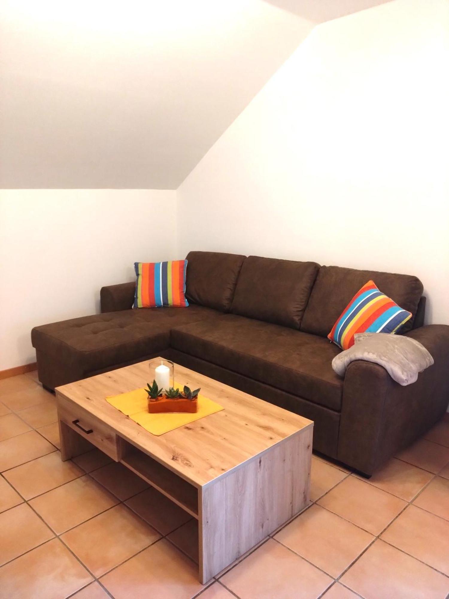 Ferienwohnung Veldenz ภายนอก รูปภาพ